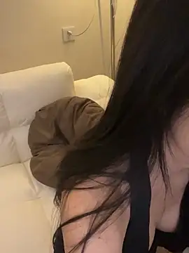 Xiaozuzongo1 online show from April 2026 07:58:02 PM