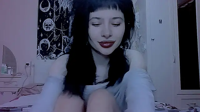 AllisonDeetz online show from April 2026 09:17:02 PM