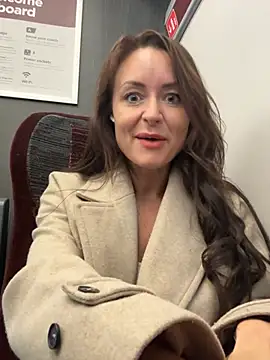 skarletthorne online show from April 2026 04:24:01 PM