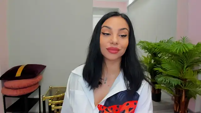 MissSiennaa online show from April 2026 06:11:01 AM