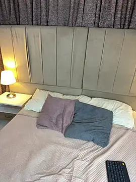 alana gv online show from April 2026 01:41:01 PM