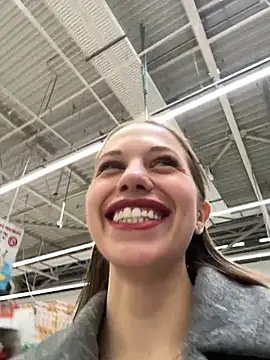 Olivia Jemison online show from April 2026 07:47:01 AM