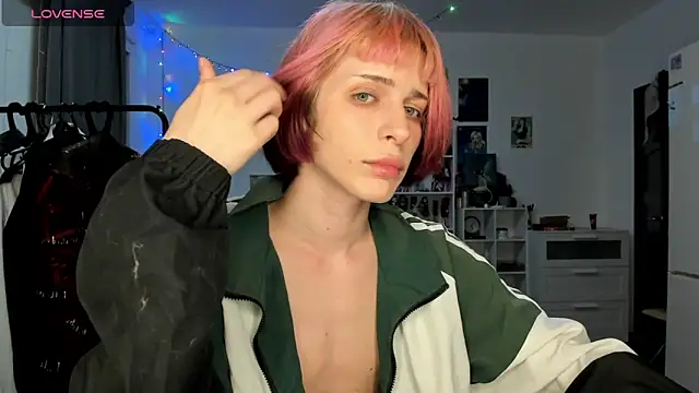 sweet peach    online show from April 2026 09:39:33 PM