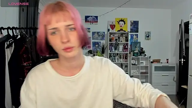 sweet peach    online show from April 2026 09:51:02 PM