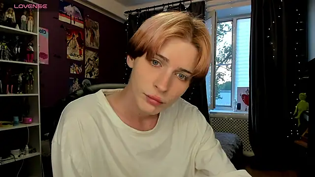 Snapshot of sweet_peach___ chatting on June 2026 06:35:02 PM sweet peach online show from June 2026 06:35:02 PM