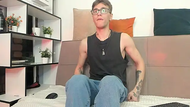 Shadow blink online show from April 2026 03:40:02 PM