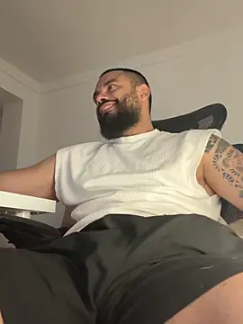 iwillplay online show from April 2026 11:24:01 PM