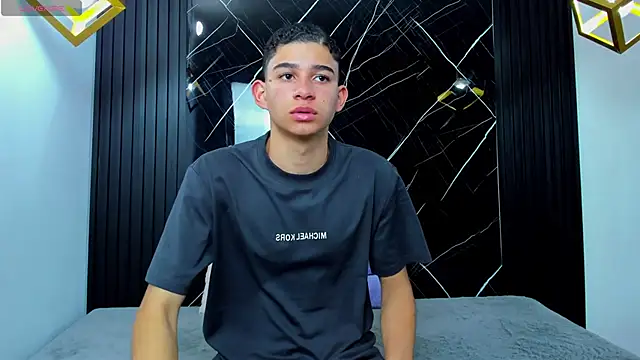 CharleyNova online show from April 2026 07:26:01 PM