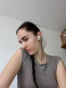 starlight mo online show from April 2026 04:30:01 PM