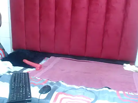 SexySweetCandyX online show from April 2026 07:11:02 PM