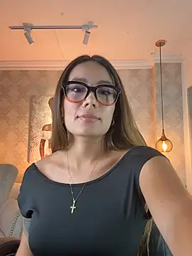 SERENAA   online show from May 2026 03:24:02 AM