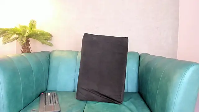 Samantha  Firee online show from May 2026 07:42:02 PM