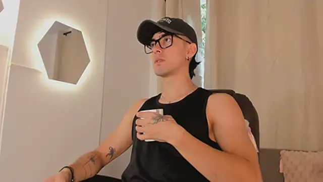 etham wolf1 online show from April 2026 05:29:01 PM