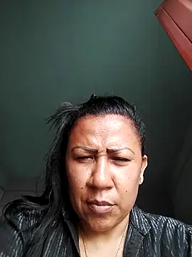 juliataylorhot online show from April 2026 07:52:01 PM