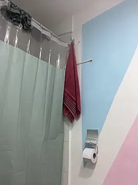 cristaal pink online show from April 2026 01:36:02 PM