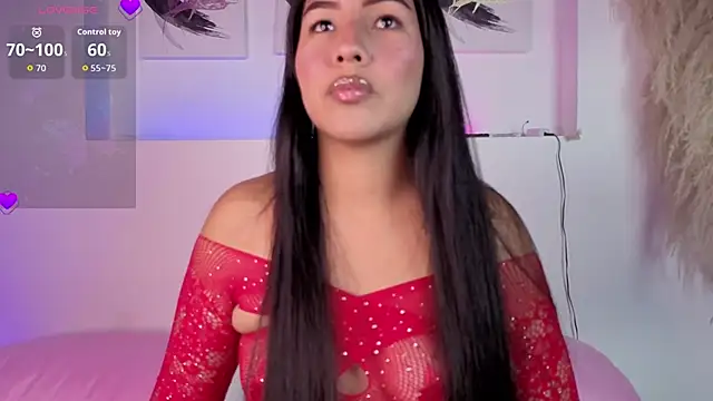 Luna Maisoon online show from April 2026 04:16:01 AM