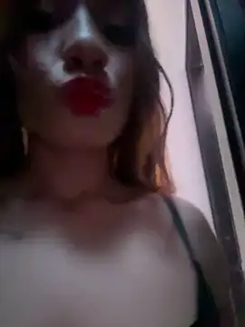 AuroraVelour online show from March 2026 10:32:01 PM