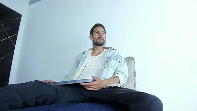 Leo Vesper online show from April 2026 11:48:01 AM