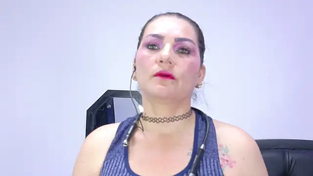 Scarlet Hiit online show from June 2026 04:07:02 AM