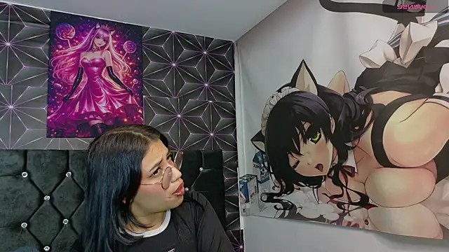 AryahMoonn online show from March 2026 03:12:01 AM