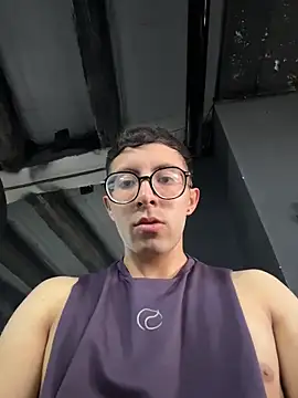 LeonBlazze online show from March 2026 12:28:01 PM