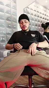 Bry   online show from April 2026 12:21:02 AM