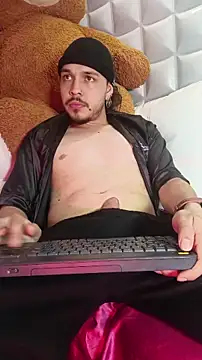 Bry   online show from April 2026 05:40:02 PM