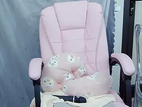 Kathy Hornyyy online show from March 2026 12:10:02 PM