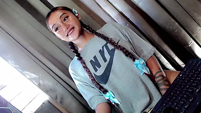 Jessicasfantasy online show from April 2026 01:58:01 AM