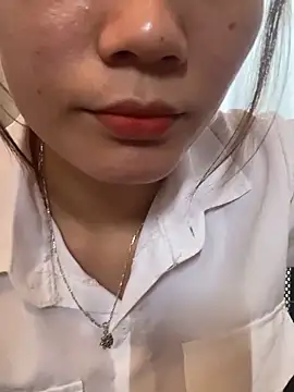 -Eidieea- online show from April 2026 02:27:01 AM