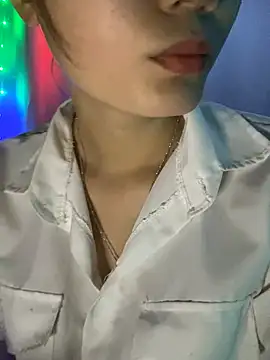 -Eidieea- online show from April 2026 10:34:01 PM