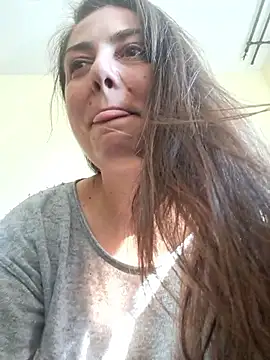 Arya Malone online show from April 2026 06:49:01 AM