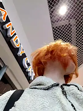 NinaParri online show from April 2026 03:15:01 AM