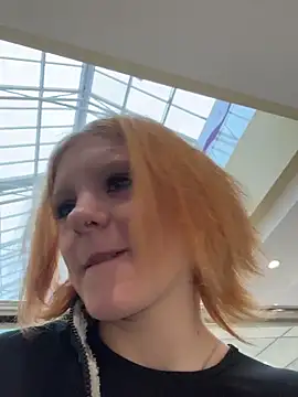 NinaParri online show from April 2026 03:50:01 AM