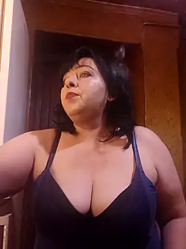 Snapshot of DancingMOMMY chatting on April 2026 09:45:02 AM DancingMOMMY online show from April 2026 09:45:02 AM