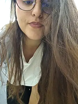 rafaella stefano online show from March 2026 10:37:02 AM