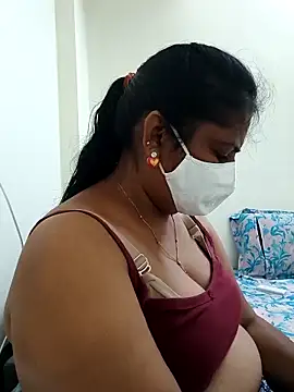 Snapshot of tamil_manjalmaami chatting on May 2026 03:39:02 PM tamil manjalmaami online show from May 2026 03:39:02 PM