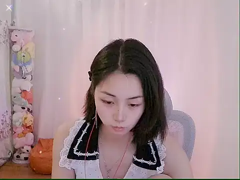 Puresnow online show from May 2026 01:41:01 PM