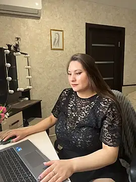 AgathaMyers online show from April 2026 10:04:02 AM