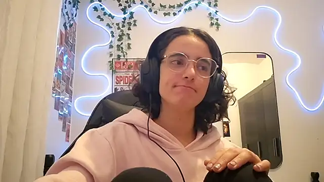 SanjuanaEytchison online show from April 2026 10:05:01 AM