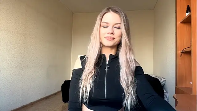 DeettaTolly online show from April 2026 07:38:02 AM