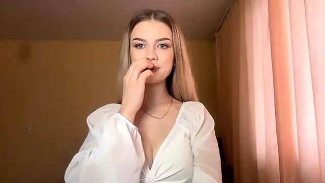 DeettaTolly online show from April 2026 05:54:01 AM