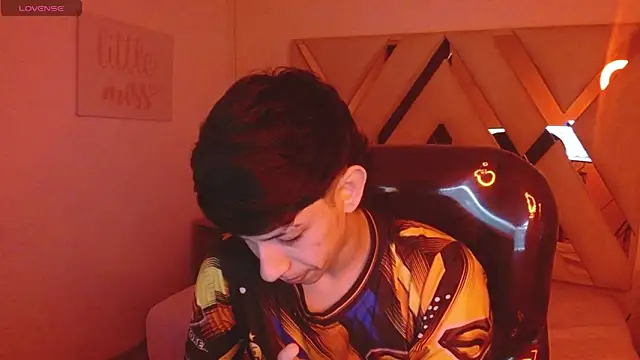 AdrianFranko online show from March 2026 01:33:02 PM