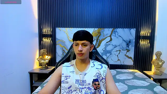 AdrianFranko online show from June 2026 01:28:01 PM