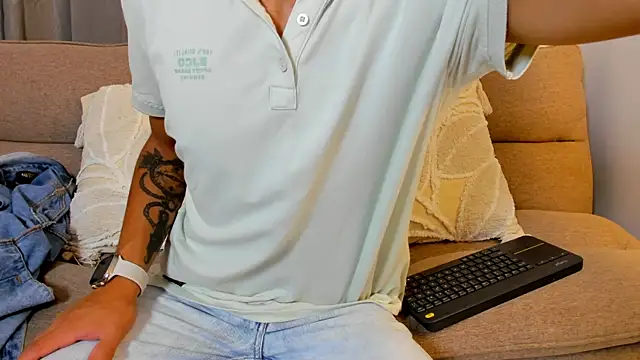 Steban silv online show from May 2026 12:23:02 PM