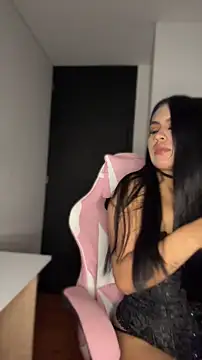 Kitty Bloom1 online show from April 2026 12:54:02 AM