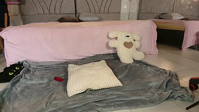 cococumps online show from May 2026 02:02:01 PM