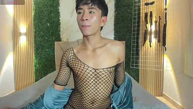 cococumps online show from July 2026 01:06:02 PM