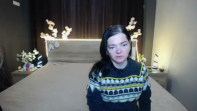 LauraFinn online show from March 2026 09:31:02 AM