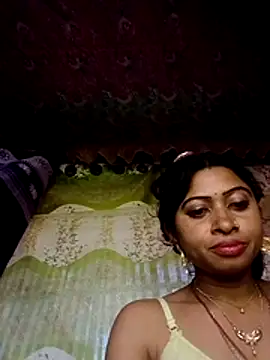 Sexy moon45 online show from April 2026 12:21:02 PM